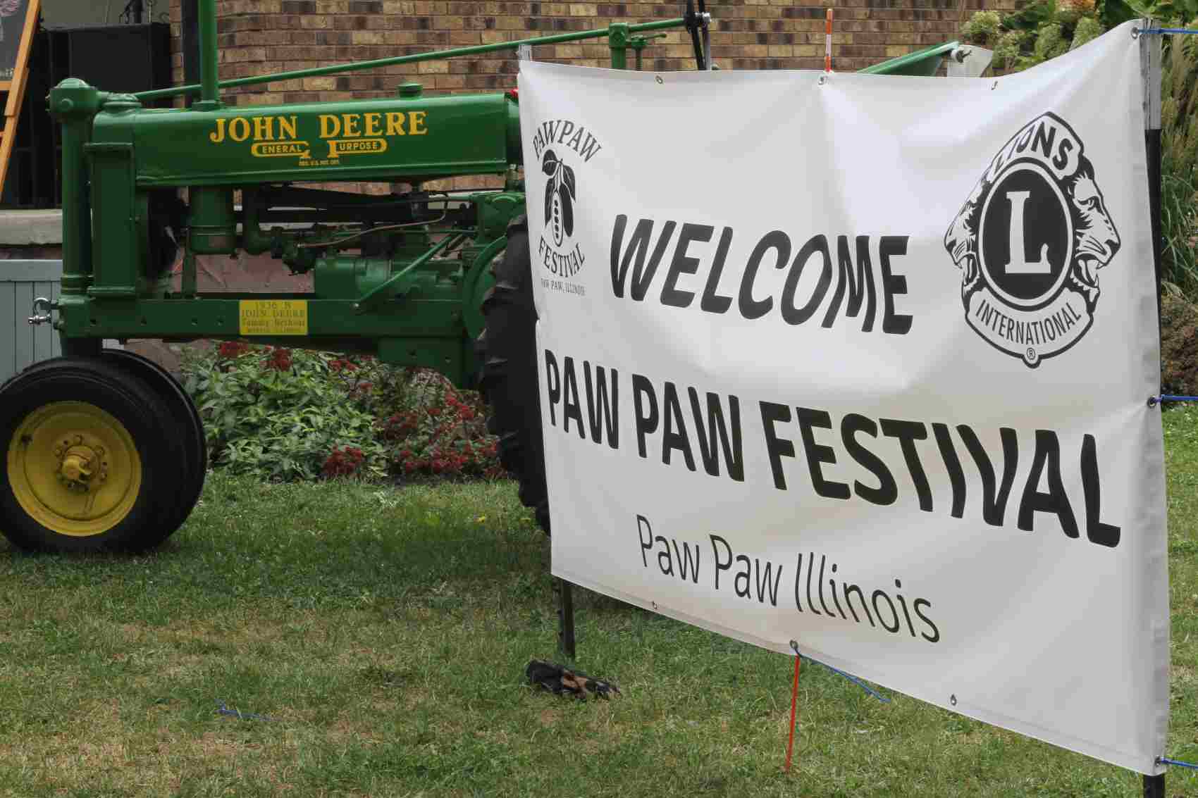 Paw Paw Festival Welcome sign